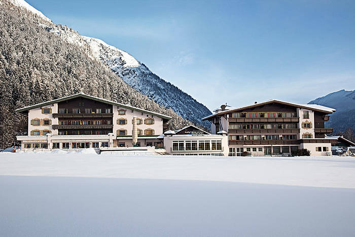 4 Sterne S Wellnesshotel Karwendel 6213 Pertisau Achenseein
